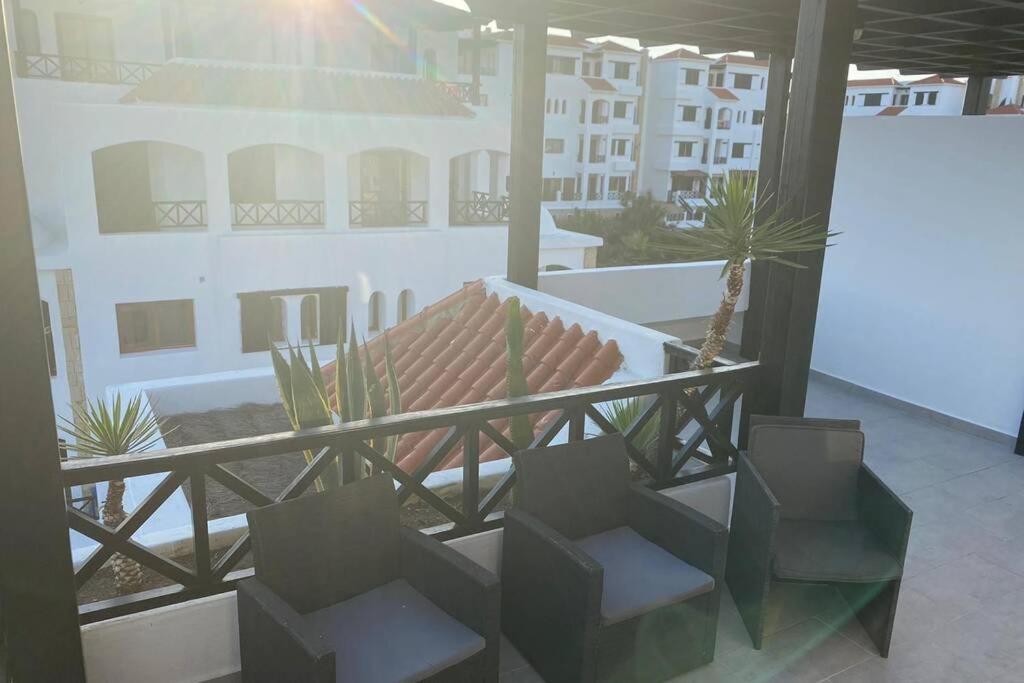 Appartement De 103M2 Dans Complexe Balneaire Lilac'S Garden カボ・ネグロ エクステリア 写真